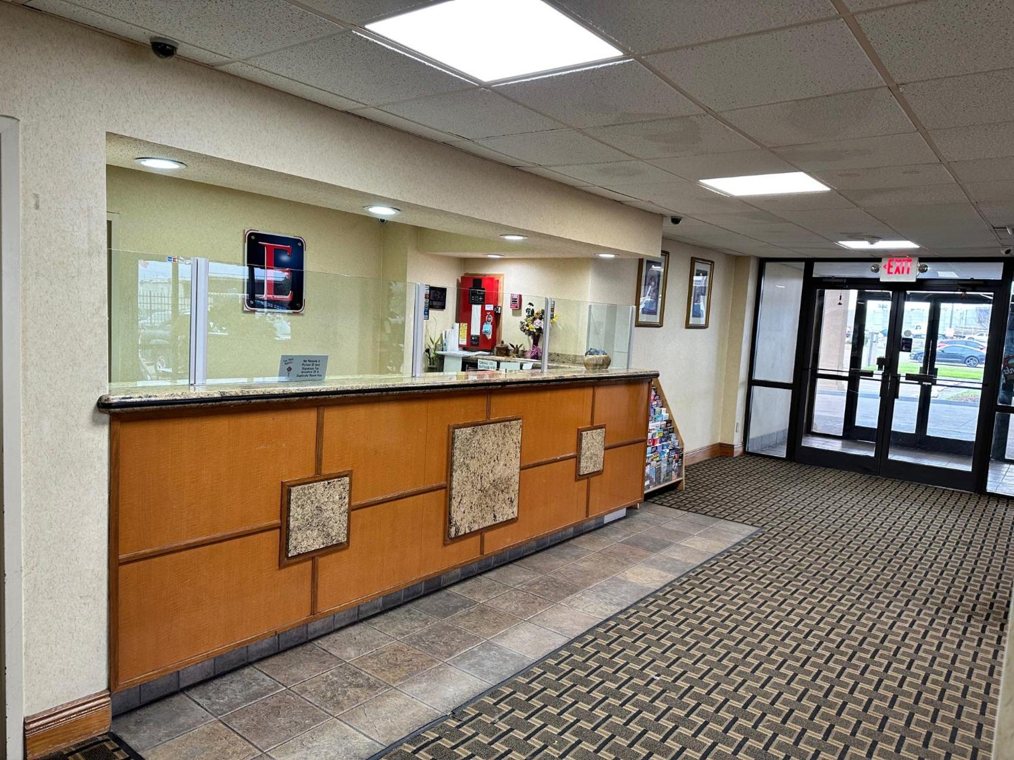 Executive Inn Dallas Zewnętrze zdjęcie
